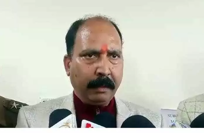 Dr. Rajiv Bhagat ने 38 लाख रुपये की लागत से नहर के नवीनीकरण का काम शुरू किया Dr. Rajiv Bhagat ने 38 लाख रुपये की लागत से नहर के नवीनीकरण का काम शुरू किया