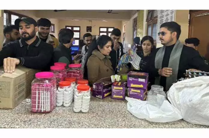 LFO-BHF ने बालग्रान के बच्चों को विंटर हाइजीन किट बांटी LFO-BHF ने बालग्रान के बच्चों को विंटर हाइजीन किट बांटी