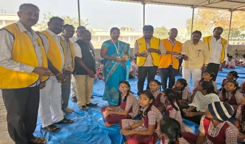 पौष्टिक भोजन से संपूर्ण स्वास्थ्य: Budiga Srinivas पौष्टिक भोजन से संपूर्ण स्वास्थ्य: Budiga Srinivas