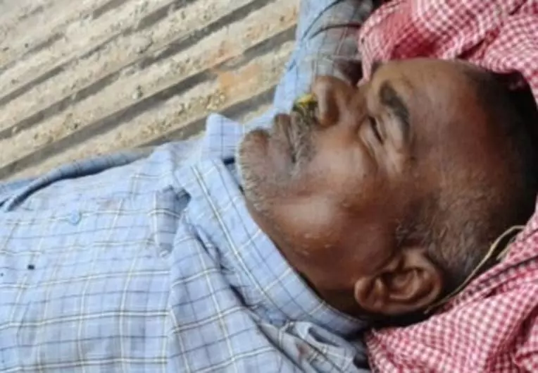 दीपका खदान में हेवी ब्लास्टिंग से ग्रामीण की मौत, SECL प्रबंधन पर गंभीर आरोप दीपका खदान में हेवी ब्लास्टिंग से ग्रामीण की मौत, SECL प्रबंधन पर गंभीर आरोप