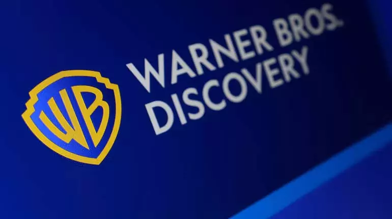 Warner Bros ने पैरामाउंट की रिवाइज़्ड बिड को रिस्की लेवरेज्ड बायआउट बताकर खारिज कर दिया Warner Bros ने पैरामाउंट की रिवाइज़्ड बिड को रिस्की लेवरेज्ड बायआउट बताकर खारिज कर दिया