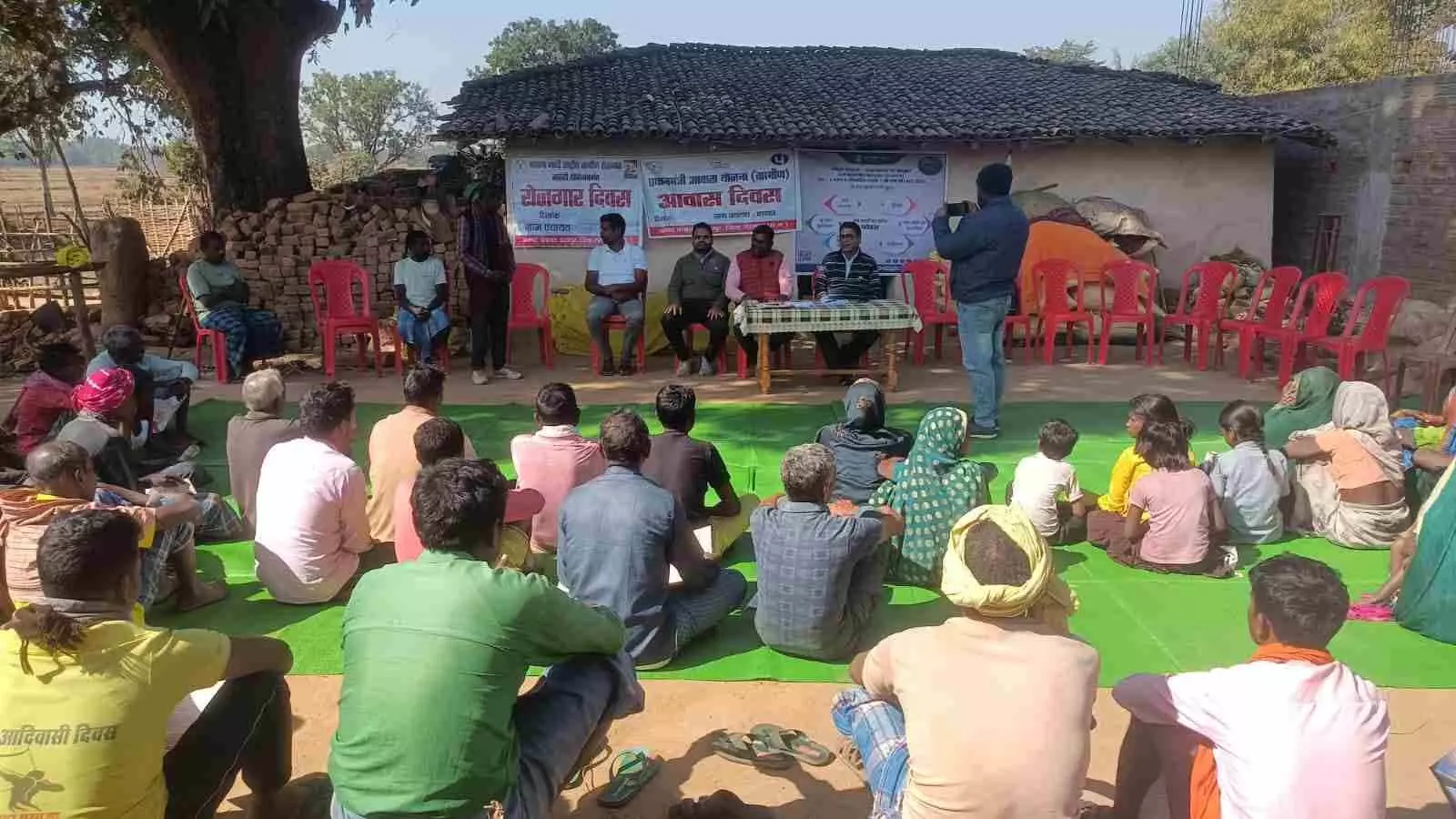 आवास दिवस: विकसित भारत जी राम जी योजना के प्रति किया गया जागरूक आवास दिवस: विकसित भारत जी राम जी योजना के प्रति किया गया जागरूक