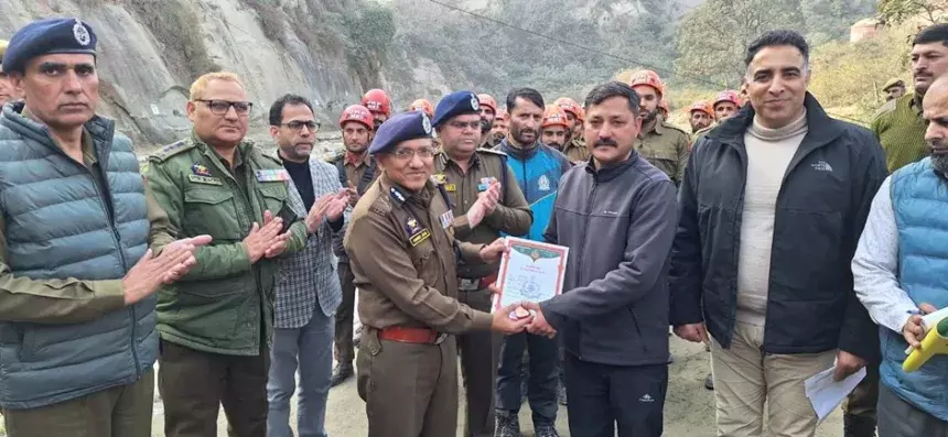 Amarnath Yatra 2026: ADGP जैन ने J&K पुलिस की ट्रेनिंग और बुनियादी ढांचे की समीक्षा