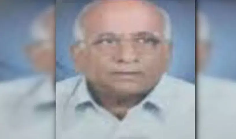 Hyderabad: प्लास्टिक सर्जरी में अग्रणी, अनुभवी सर्जन डॉ. डीएलएन प्रसाद का 91 साल की उम्र में निधन Hyderabad: प्लास्टिक सर्जरी में अग्रणी, अनुभवी सर्जन डॉ. डीएलएन प्रसाद का 91 साल की उम्र में निधन