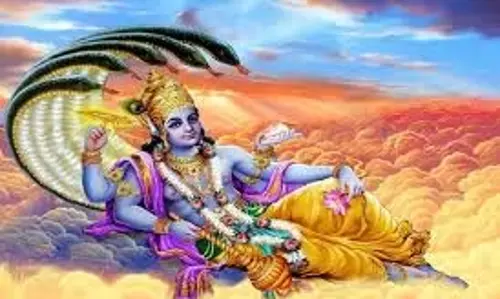 Guruwar Ke Upay: विष्णु जी का सबसे शक्तिशाली मंत्र, धन से भरी रहेगी तिजोरी