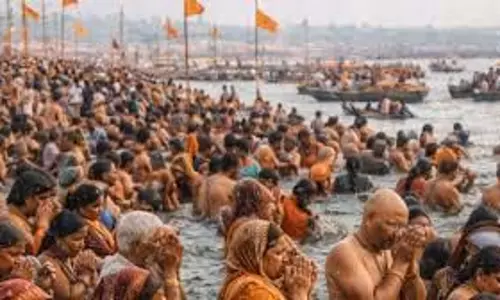 Magh Snan 2026: तीर्थ न जा पाएं तो घर पर ऐसे करें माघ स्नान, मिलेगा गंगा स्नान के समान पुण्य Magh Snan 2026: तीर्थ न जा पाएं तो घर पर ऐसे करें माघ स्नान, मिलेगा गंगा स्नान के समान पुण्य