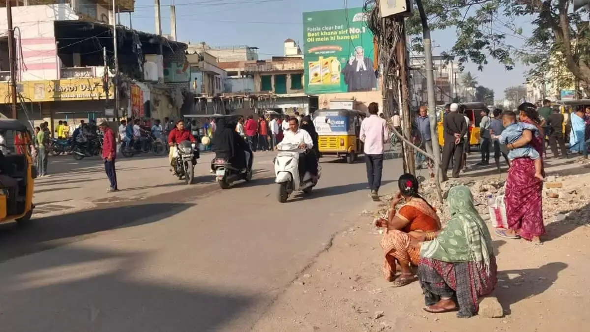 Hyderabad: मेट्रो रेल के काम ने पुराने शहर के सुस्त पड़े ‘लेबर अड्डों’ में जान फूंकी