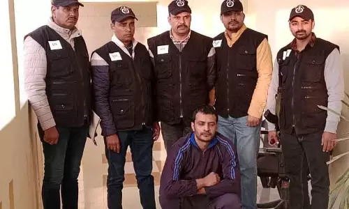 Lawrence Bishnoi gang का मेंबर अमन US से डिपोर्ट होकर दिल्ली एयरपोर्ट पर पकड़ा गया Lawrence Bishnoi gang का मेंबर अमन US से डिपोर्ट होकर दिल्ली एयरपोर्ट पर पकड़ा गया