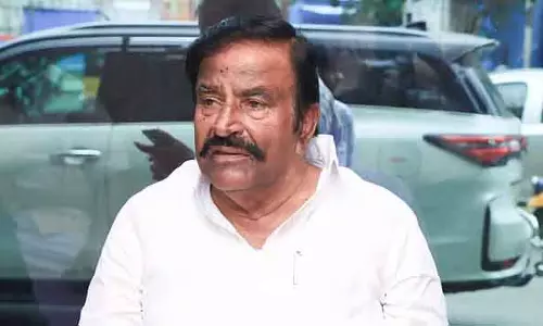 AIADMK ने मंत्री के.एन. नेहरू के खिलाफ केस दर्ज करने की मांग वाली याचिका दायर की AIADMK ने मंत्री के.एन. नेहरू के खिलाफ केस दर्ज करने की मांग वाली याचिका दायर की