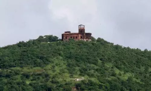 Indore : रालामंडल अभ्यारण्य ने 2025 में नया रिकॉर्ड बनाया, ₹64 लाख से ज़्यादा की कमाई की Indore : रालामंडल अभ्यारण्य ने 2025 में नया रिकॉर्ड बनाया, ₹64 लाख से ज़्यादा की कमाई की