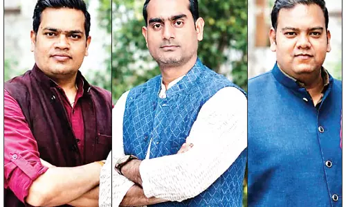 Raipur Press Club Election 2026 : प्रेस क्लब में मोहन Vs प्रफुल्ल, अपनों से घिरे गौरव Raipur Press Club Election 2026 : प्रेस क्लब में मोहन Vs प्रफुल्ल, अपनों से घिरे गौरव