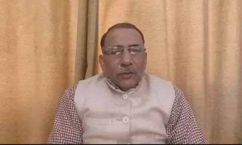 बिहार: बीएसएससी अध्यक्ष आलोक राज के इस्तीफे पर बवाल, राजद ने कहा- सरकार स्थिति स्पष्ट करे बिहार: बीएसएससी अध्यक्ष आलोक राज के इस्तीफे पर बवाल, राजद ने कहा- सरकार स्थिति स्पष्ट करे