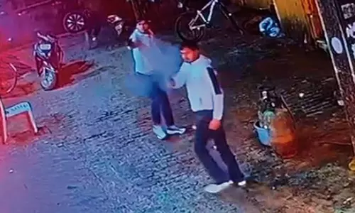 Haryana : समालखा में मिठाई की दुकान पर बदमाशों ने की फायरिंग