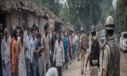 Buxar में हिंसक हमले में एक की मौत, छह घायल; चार गिरफ्तार Buxar में हिंसक हमले में एक की मौत, छह घायल; चार गिरफ्तार