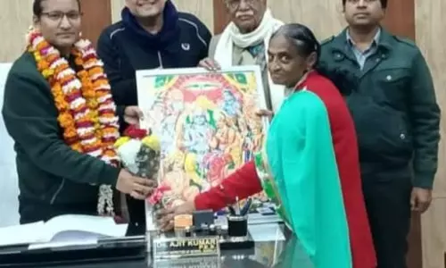 Bareilly: शिक्षा अधिकारियों को मिली भारत सेवक समाज की शुभकामनाएं