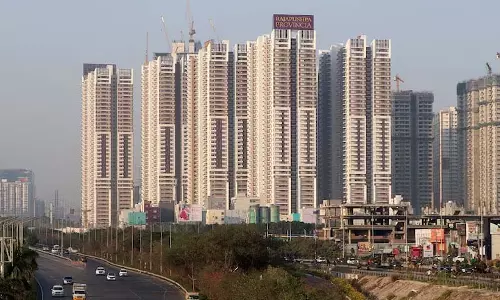 2025 में Home Sales 1% कम होगी, लॉन्च में 3% की गिरावट आएगी, लेकिन रफ़्तार स्थिर रहेगी