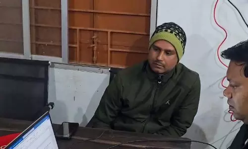 CG BREAKING: ACB की बड़ी कार्रवाई, 40 हजार की रिश्वत लेते लिपिक गिरफ्तार CG BREAKING: ACB की बड़ी कार्रवाई, 40 हजार की रिश्वत लेते लिपिक गिरफ्तार