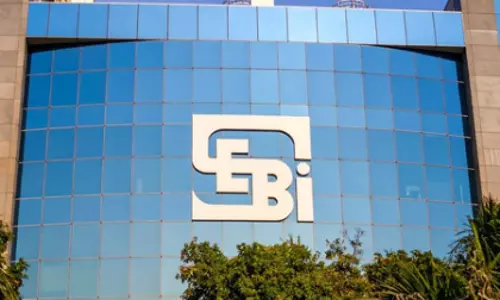 30 साल बाद SEBI ने स्टॉकब्रोकर नियम अपडेट किए, कारोबार में मिलेगी सहूलियत 30 साल बाद SEBI ने स्टॉकब्रोकर नियम अपडेट किए, कारोबार में मिलेगी सहूलियत