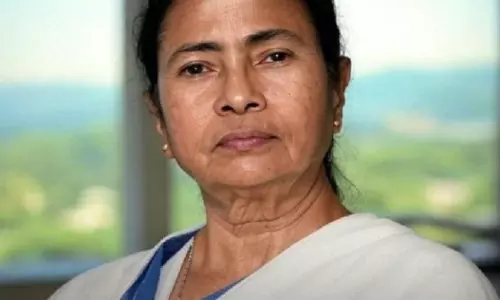 ED और I-PAC आमने-सामने, घोटाले की जांच पर हाई कोर्ट में कानूनी जंग ED और I-PAC आमने-सामने, घोटाले की जांच पर हाई कोर्ट में कानूनी जंग