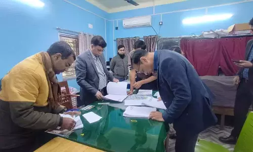 प्रवासी वोटरों की सुनवाई पर Commission का बड़ा फैसला प्रवासी वोटरों की सुनवाई पर Commission का बड़ा फैसला