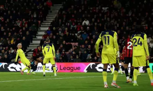 Manchester City की हैट्रिक: लगातार तीसरे ड्रॉ से खिताब की रेस हुई मुश्किल Manchester City की हैट्रिक: लगातार तीसरे ड्रॉ से खिताब की रेस हुई मुश्किल