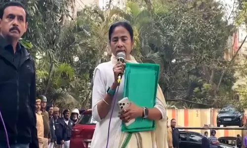 बीजेपी ने ED छापेमारी को लेकर ममता बनर्जी पर गहरी साजिश का आरोप लगाया