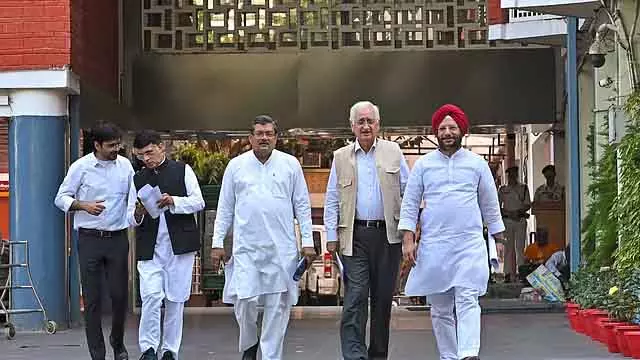 Puducherry विधानसभा चुनाव: कांग्रेस ने मुकुल वासनिक की अध्यक्षता वाली समिति को सीनियर ऑब्जर्वर नियुक्त किया Puducherry विधानसभा चुनाव: कांग्रेस ने मुकुल वासनिक की अध्यक्षता वाली समिति को सीनियर ऑब्जर्वर नियुक्त किया