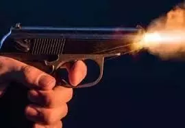 Haryana: मशहूर मिठाई दुकान पर फायरिंग,दुकानदार घायल Haryana: मशहूर मिठाई दुकान पर फायरिंग,दुकानदार घायल