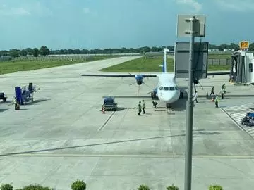 Prayagraj: नई एयरलाइन सेवाओं से प्रयागराज और आसपास के शहरों में सुधार Prayagraj: नई एयरलाइन सेवाओं से प्रयागराज और आसपास के शहरों में सुधार