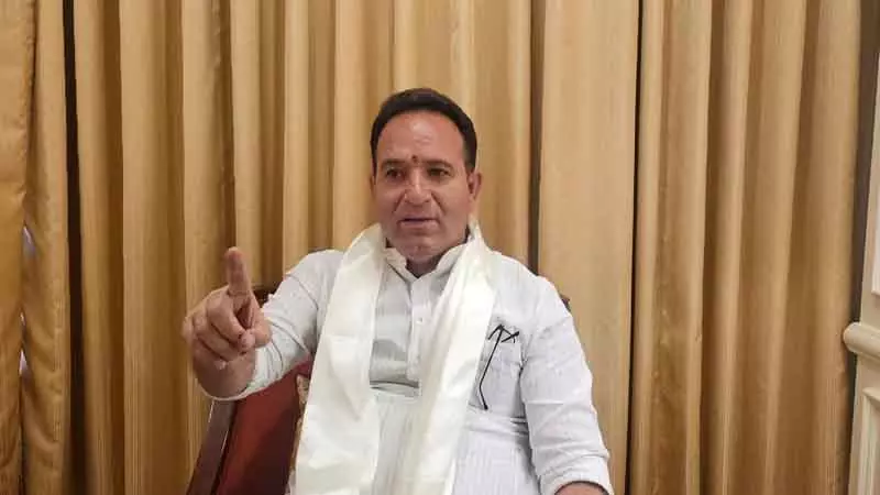 विपक्ष के नेता सुनील शर्मा ने NMC के फैसले को ‘ऐतिहासिक कदम’ बताया विपक्ष के नेता सुनील शर्मा ने NMC के फैसले को ‘ऐतिहासिक कदम’ बताया