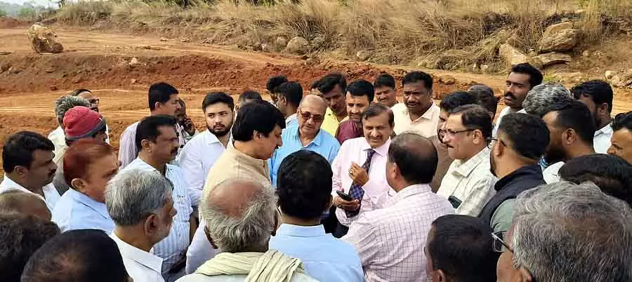 चन्नपटना में एंट्री और एग्जिट रोड: MP मंजूनाथ ने साइट का इंस्पेक्शन किया चन्नपटना में एंट्री और एग्जिट रोड: MP मंजूनाथ ने साइट का इंस्पेक्शन किया