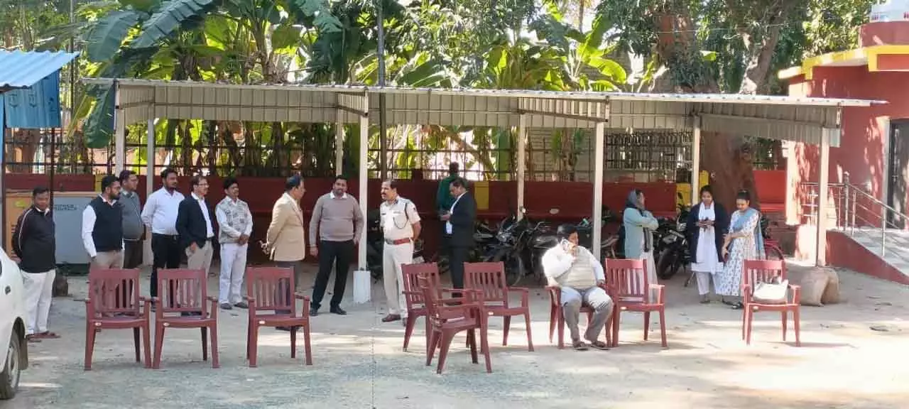 ओडिशा की अदालतों में बम की धमकी की पुष्टि हुई: Law Minister ओडिशा की अदालतों में बम की धमकी की पुष्टि हुई: Law Minister