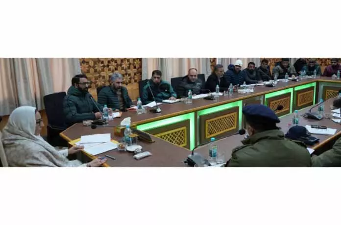 Andrabi ने पीर दस्तगीर में एडमिन ब्लॉक, इमाम क्वार्टर का उद्घाटन किया Andrabi ने पीर दस्तगीर में एडमिन ब्लॉक, इमाम क्वार्टर का उद्घाटन किया