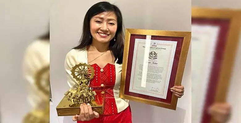 Arunachal: सुबी ताबा ने रामनाथ गोयनका साहित्य सम्मान जीता Arunachal: सुबी ताबा ने रामनाथ गोयनका साहित्य सम्मान जीता