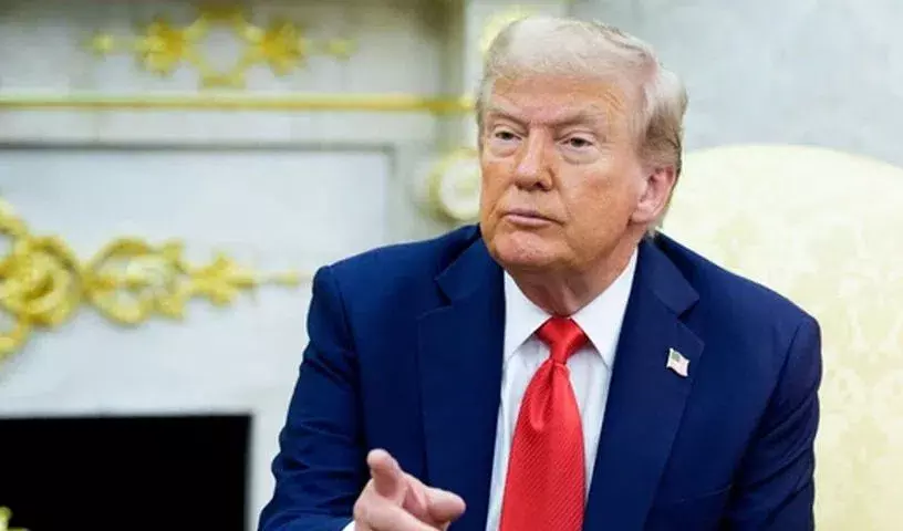 Washington: सीनेट ने ट्रंप की वेनेजुएला मिलिट्री कार्रवाई पर रोक लगाने वाला प्रस्ताव पेश किया Washington: सीनेट ने ट्रंप की वेनेजुएला मिलिट्री कार्रवाई पर रोक लगाने वाला प्रस्ताव पेश किया