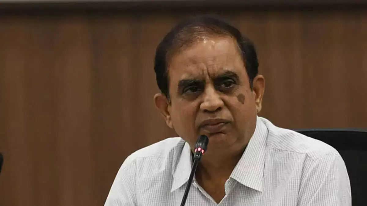 Hyderabad: ‘बुक अ कॉल’ से सीधे BLO से जुड़ेगा संपर्क, तेलंगाना CEO ने बताया Hyderabad: ‘बुक अ कॉल’ से सीधे BLO से जुड़ेगा संपर्क, तेलंगाना CEO ने बताया