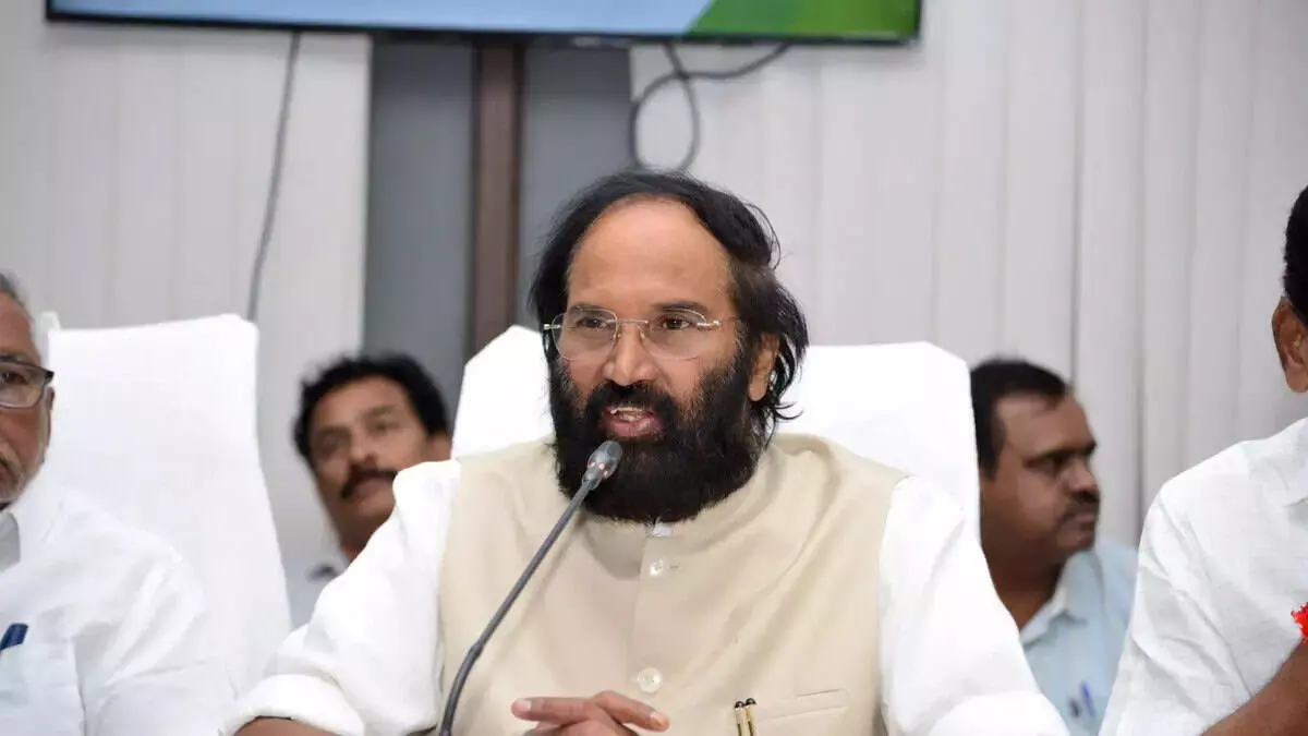 Telangana : फसल के नुकसान से निपटने के लिए साइलो-बेस्ड अनाज स्टोरेज शुरू किया जाएगा Telangana : फसल के नुकसान से निपटने के लिए साइलो-बेस्ड अनाज स्टोरेज शुरू किया जाएगा