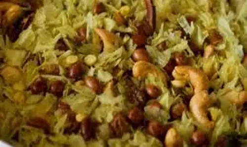 Gud Poha Recipe: ठंडी सुबह को गर्मी और एनर्जी से भर देगी गुड़ पोहा Gud Poha Recipe: ठंडी सुबह को गर्मी और एनर्जी से भर देगी गुड़ पोहा