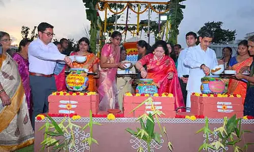 Tamil Nadu ; राज्यपाल के भवन में पोंगल उत्सव Tamil Nadu ; राज्यपाल के भवन में पोंगल उत्सव