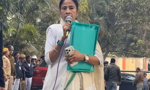 आई-पैक पर ईडी रेड का मामला, कलकत्ता हाईकोर्ट में होगी अहम सुनवाई आई-पैक पर ईडी रेड का मामला, कलकत्ता हाईकोर्ट में होगी अहम सुनवाई