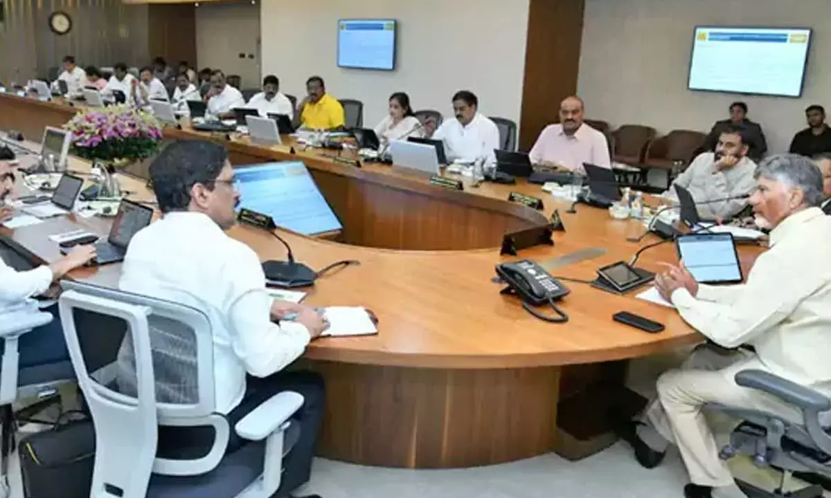 Andhra: आंध्र प्रदेश कैबिनेट की बैठक में जल परिवहन पर ध्यान केंद्रित किया गया Andhra: आंध्र प्रदेश कैबिनेट की बैठक में जल परिवहन पर ध्यान केंद्रित किया गया