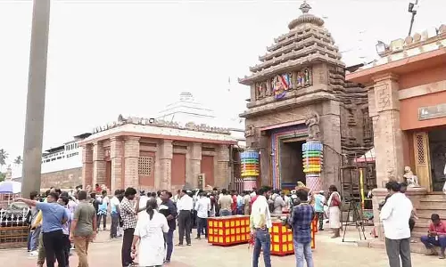Jagannath मंदिर प्रशासन को 500 रुपये पार्किंग शुल्क के फैसले का पर्यटकों और राजनेताओं से कड़ा विरोध