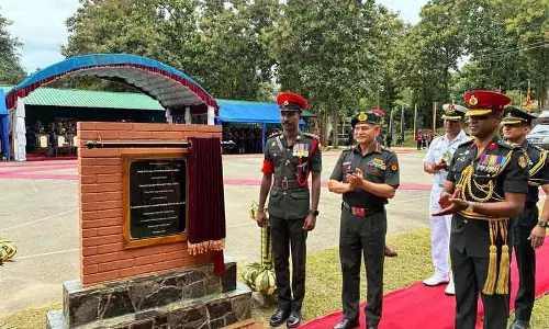 Sri Lanka: COAS जनरल द्विवेदी ने आर्मी वॉर कॉलेज का दौरा किया Sri Lanka: COAS जनरल द्विवेदी ने आर्मी वॉर कॉलेज का दौरा किया