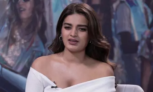 Nidhhi Agerwal ने गाने के लॉन्च पर हुई दुर्भाग्यपूर्ण घटना पर अपनी बात रखी