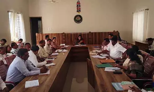 Tiptur : कुत्तों के आतंक को रोकने के लिए तुरंत आवाज़ उठाई गई Tiptur : कुत्तों के आतंक को रोकने के लिए तुरंत आवाज़ उठाई गई