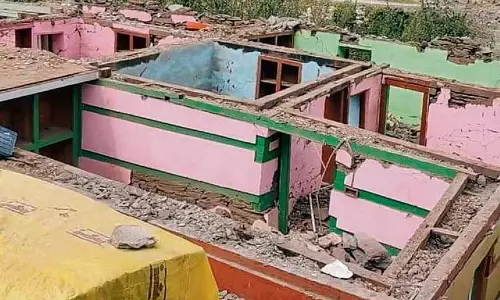 Himachal में आपदा राहत के वादे के लिए लंबा इंतज़ार Himachal में आपदा राहत के वादे के लिए लंबा इंतज़ार