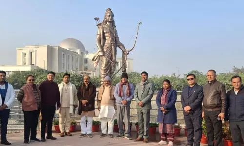 Bareilly: रामायण वाटिका की भव्यता, 51 फीट ऊंची प्रतिमा आकर्षण का केंद्र Bareilly: रामायण वाटिका की भव्यता, 51 फीट ऊंची प्रतिमा आकर्षण का केंद्र