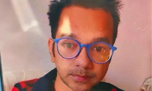 Delhi कोर्ट कर्मचारी ने आत्महत्या की, नोट में काम के दबाव का जिक्र Delhi कोर्ट कर्मचारी ने आत्महत्या की, नोट में काम के दबाव का जिक्र