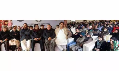 बीजेपी ने देश में गरीबों के लिए बनी योजनाओं को खत्म कर दिया: Naseer बीजेपी ने देश में गरीबों के लिए बनी योजनाओं को खत्म कर दिया: Naseer