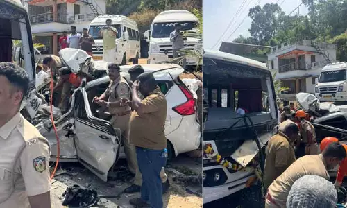 Kerala : अयप्पा भक्तों के वाहनों की टक्कर में एक की मौत, तीन घायल